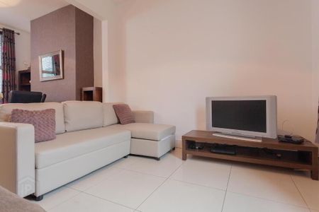 21 Deramore Street, Belfast, BT7 3FS - Photo 2