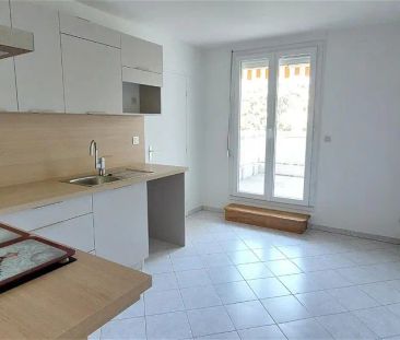 Location appartement 4 pièces - 92m² à Villefranche-sur-saône (69400) - Photo 5