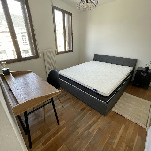 Chambre est disponible dans une colocation à Amiens ! - Photo 1