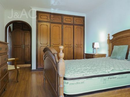 Moradia T4 em Lisboa - Photo 3