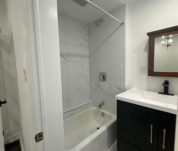 For Lease - 96 Gurnett Street Unit# Main, Aurora, Ontario - Photo 5