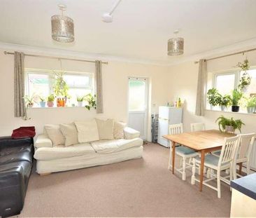 Wycliffe Road, Winton, BH9 - Photo 2