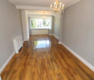 3 bedroom semi-detached house to rent - Photo 4