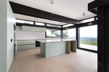 4 bedroom detached house to rent - Photo 5