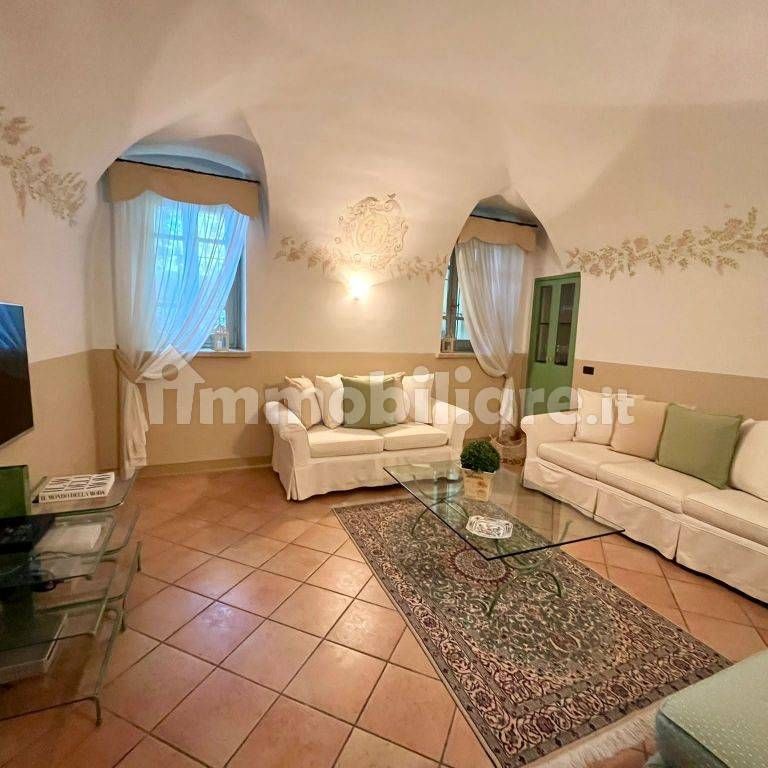 Appartamento ottimo stato, su più livelli, Corcagnano, Parma - Photo 1