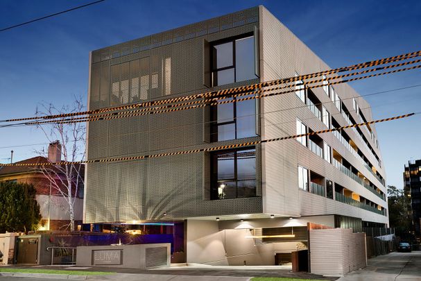 Location and Luxury - Photo 1