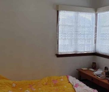 Very convenient location 2 bedrooms house in Hauraki - Photo 4