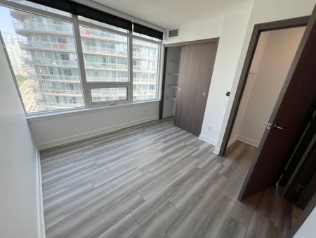 For Lease - 17 Bathurst Street Unit# 2515, Toronto, Ontario - Photo 5