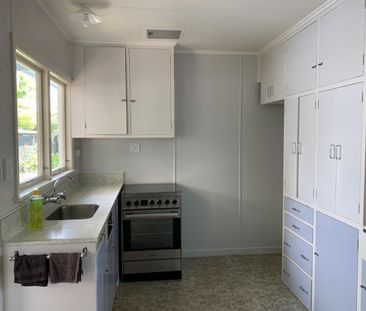 Charming 2-Bedroom Unit for Rent near the Heart of Richmond - Photo 2