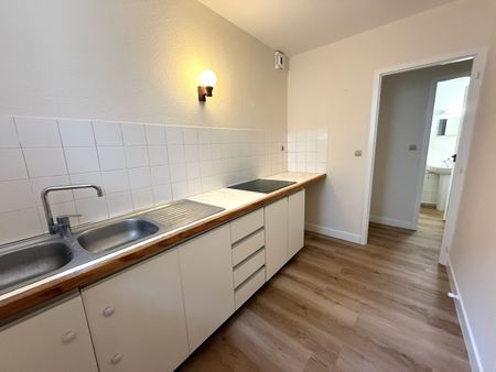 Location Appartement 3 pièces 62m² - Photo 4