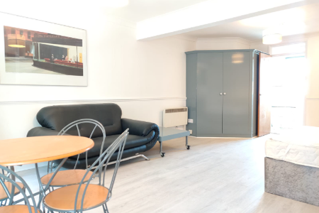 Leman Street Aldgate E1 - Photo 2