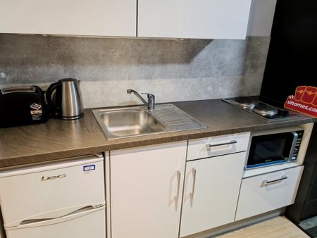 Silver Studio - Photo 2