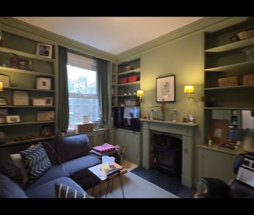 3 Bed Terraced House, London, NW10 - Photo 1