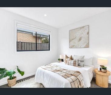 THE ULTIMATE FAMILY HOME IN THE QUAY 2 ESTATE - Photo 6