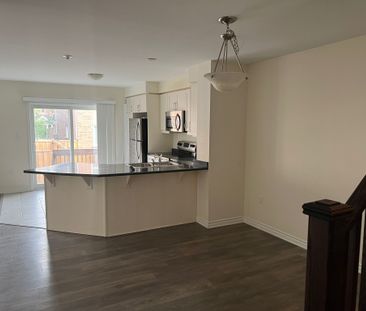 For Lease - 69 Reichert Court, Milton, Ontario - Photo 4