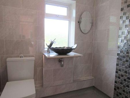 Monsal Road, Birmingham, B42 - Photo 5