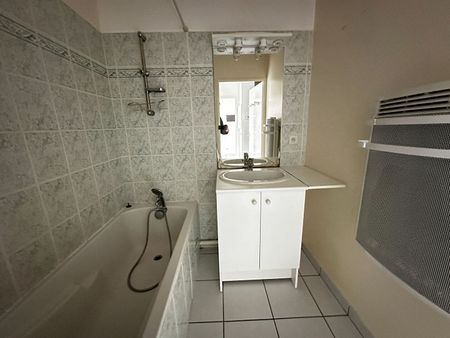 Location Appartement 2 pièces 41m² - Photo 5