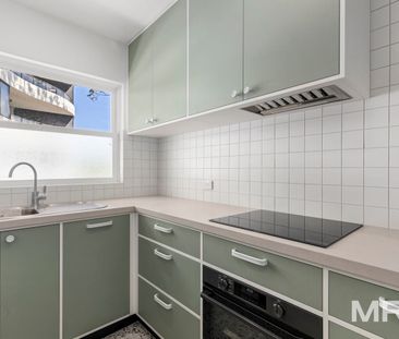 Elevated art deco living in prime location - Photo 5