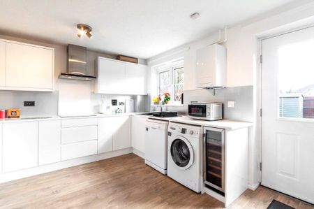Harrow Way, Sindlesham, Wokingham, RG41 - Photo 5