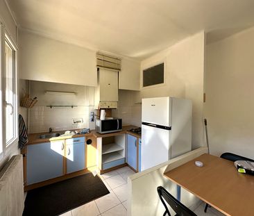 Location Appartement 1 pièce 25m² - Photo 4