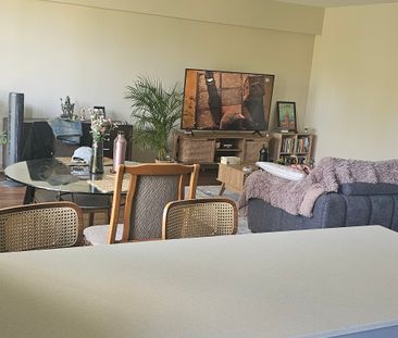 Strathfield - Photo 4