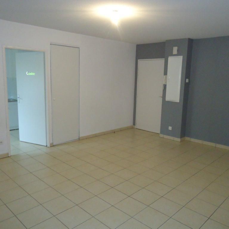 Location appartement à Maubeuge - Photo 1
