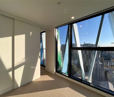 1610/28 Bouverie Street - Photo 1