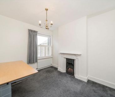 4 bedroom terraced house to rent - Photo 2