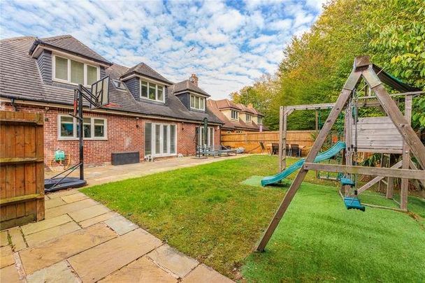 Elderberry Close, Bricket Wood, St. Albans, Hertfordshire, AL2 - Photo 1