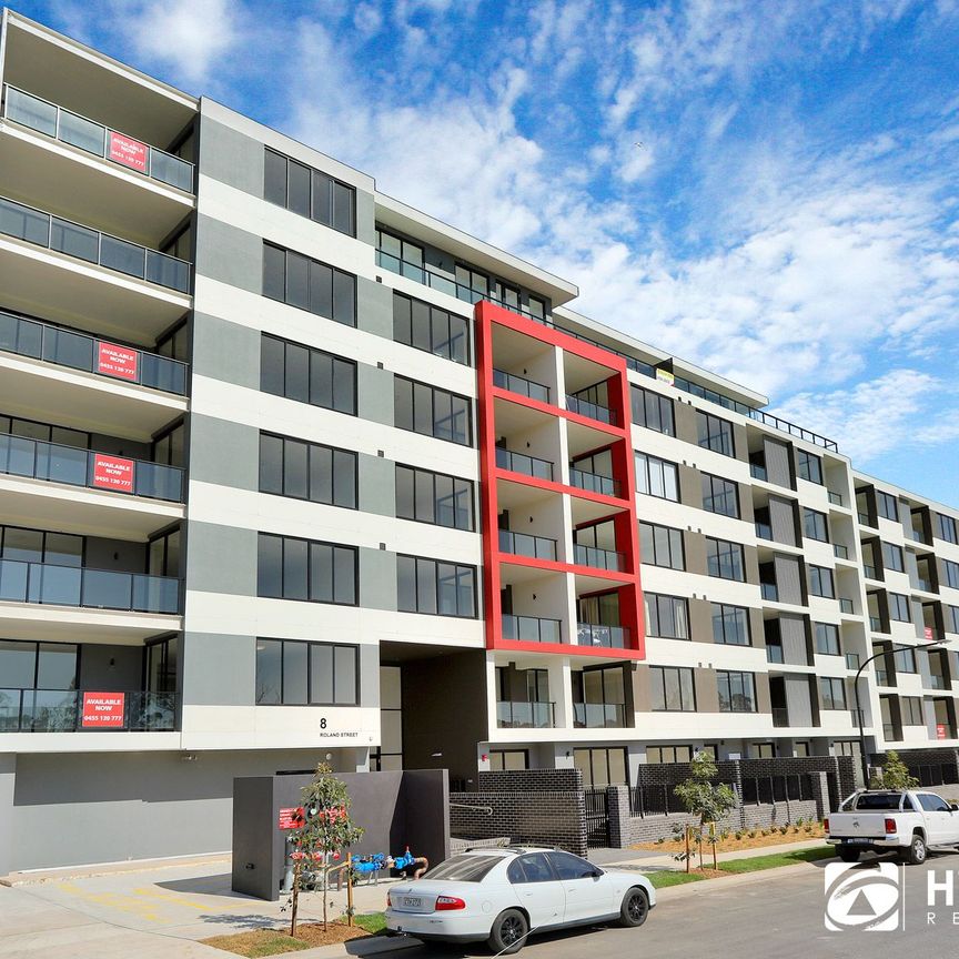 219/8 Roland Street, 2155, Rouse Hill Nsw - Photo 1