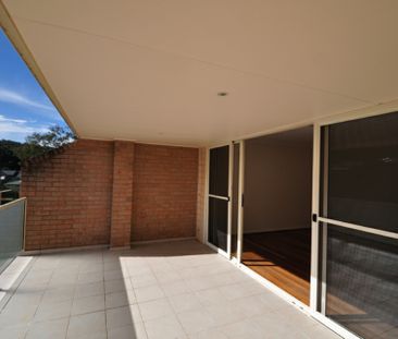 Townhouse in Ideal Location - Photo 6