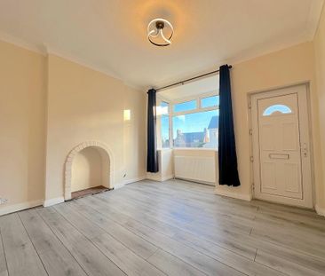 2 bedroom semi-detached house to rent - Photo 1