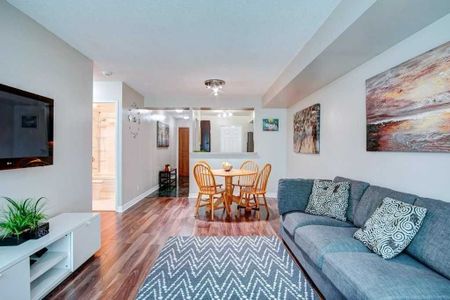 For Lease - 18 Lee Centre Drive Unit# #2111, Toronto, Ontario - Photo 2