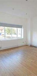 Luxury Bedroom Apartment -mill Hill Broadway, NW7 - Photo 2