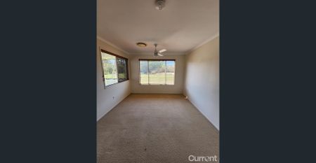 Beautiful Home on 8000sqm - Photo 2