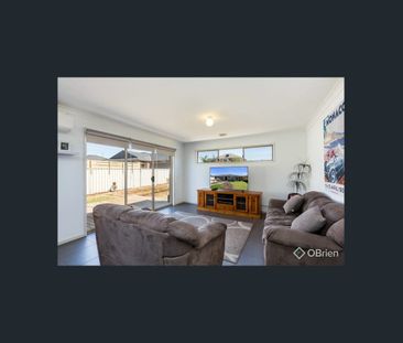 COMFORTABLE LIVING IN A FAMILY-FRIENDLY SETTING - Photo 2