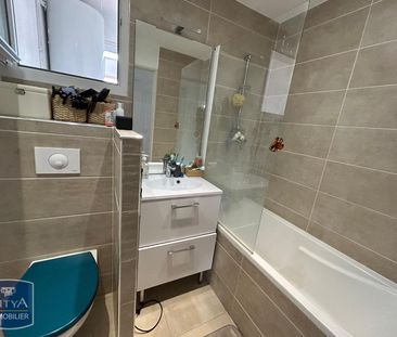 Location Appartement 4 pièces 66m² CHARNAY LES MACON 71850 - Photo 5