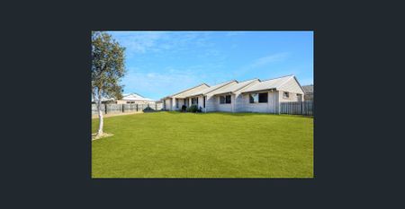 Beautiful home in Cunningham Estate - Photo 4