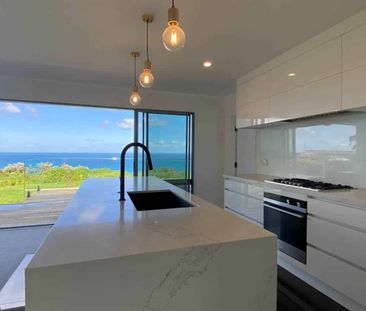 Idyllic clifftop position in the heart of Manly - Photo 3