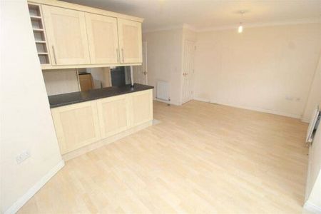 4 bedroom townhouse to rent Clegg Square, Shenley Lodge, Milton Keynes, Buckinghamshire, MK5 - Photo 5