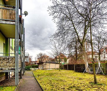 Beliebte Wohnlage in Trachau, Mansardenwohnung im Altbau. - Photo 1