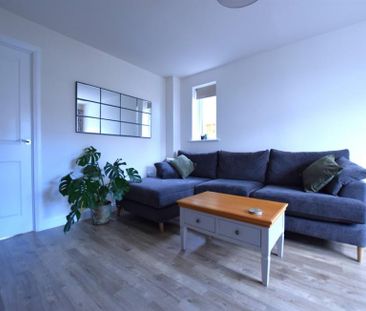 3 Bedroom Semi Detached To Let - Photo 1