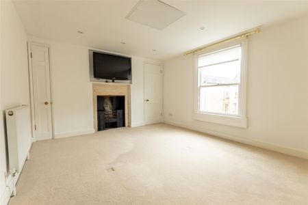 Sussex Place, Bath - Photo 2