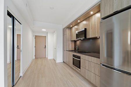 For Lease - 60 Central Park Roadway N/A Unit# 1709, Toronto, Ontario - Photo 5