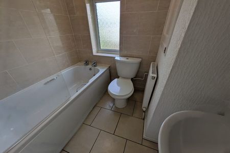 Meadow Lane, Attenborough, NG9 5AJ - Photo 5