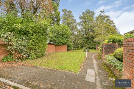 3 bedroom terraced house to rent - Photo 2