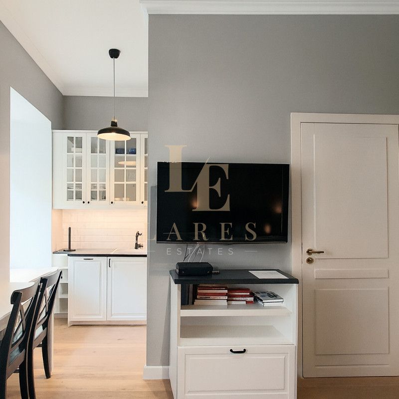 Luksusowa kawalerka w centrum Warszawy | Metro - Фото 1