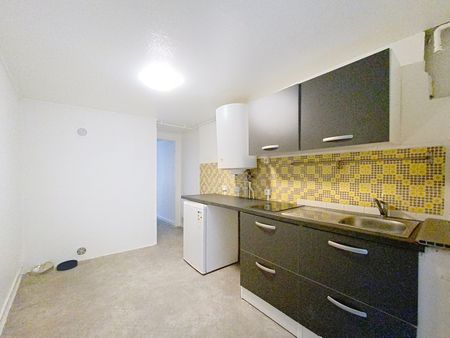 RUE MONTESQUIEU - (DISPONIBILITE IMMEDIATE) - Photo 3