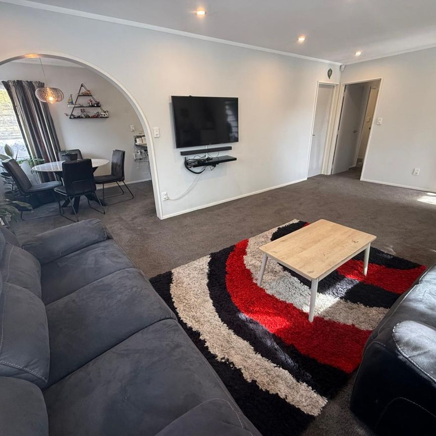 5 Duncan Street, Tawa - Photo 1