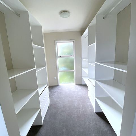 4 bedroom 2.5 bathroom family home in Totara Views - Photo 1